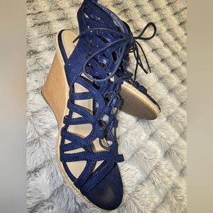 Indigo Rd. Navy Blue Strappy Wedges Sandals